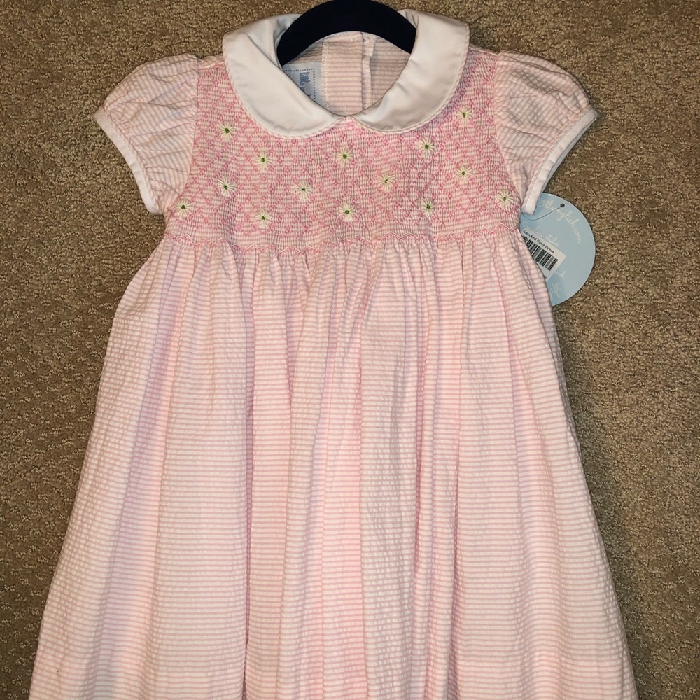 NWT Little English smocked daisy dress 2T